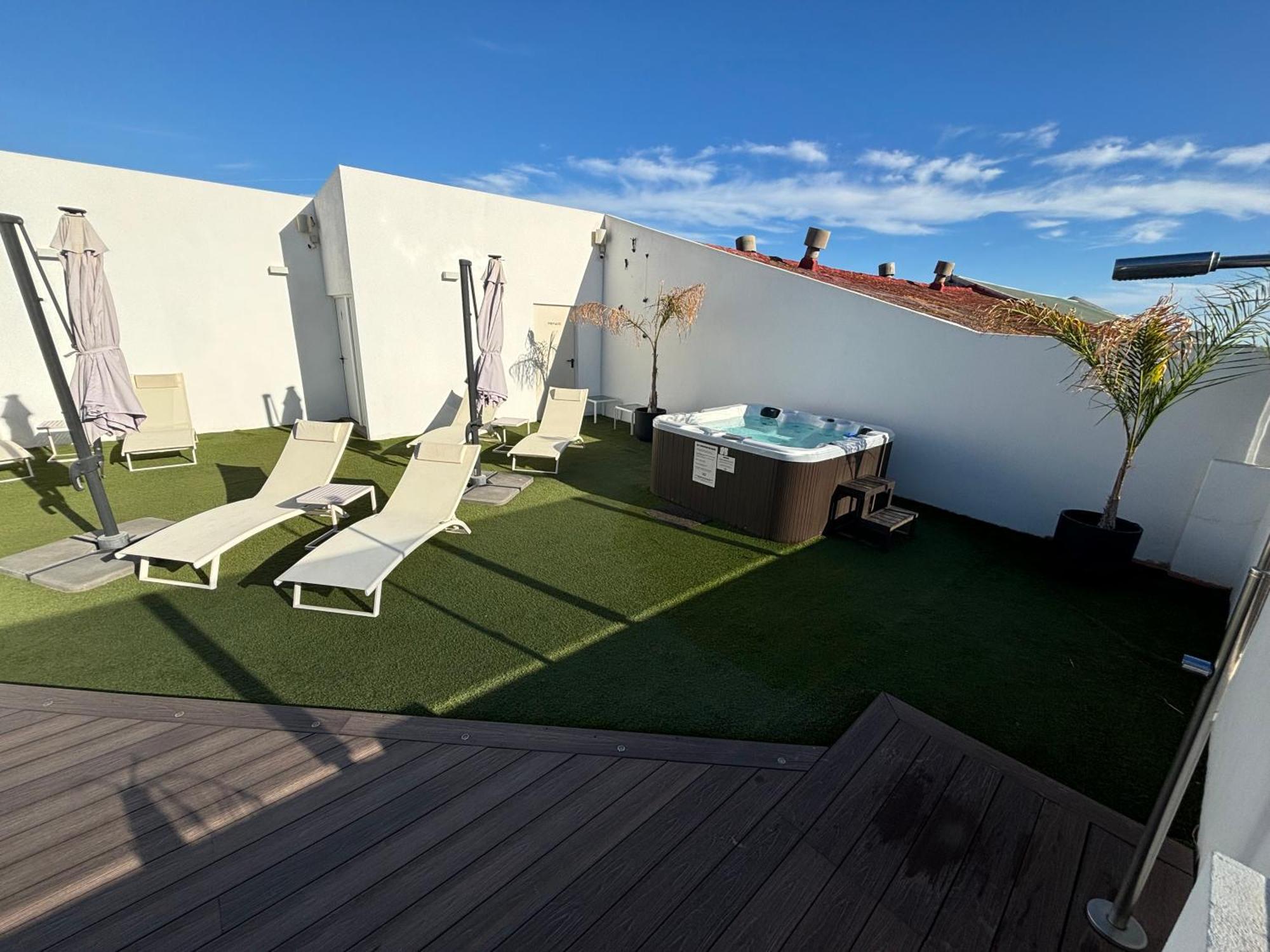 Daos Suites & Terrace 马尔韦利亚 外观 照片